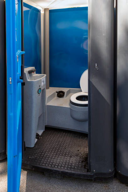 Best Portable toilet rental cost  in Highland On The Lake, NY