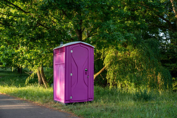 Best Construction site porta potty rental  in Highland On The Lake, NY